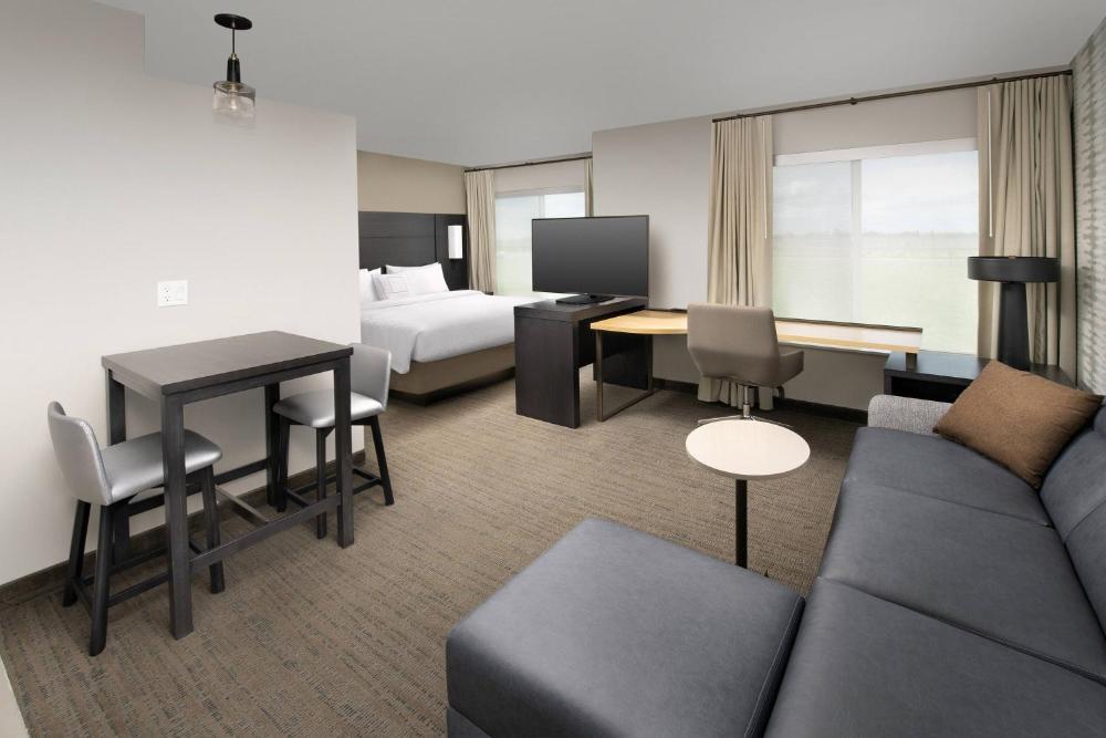 Studio, 1 King, Sofa bed interior